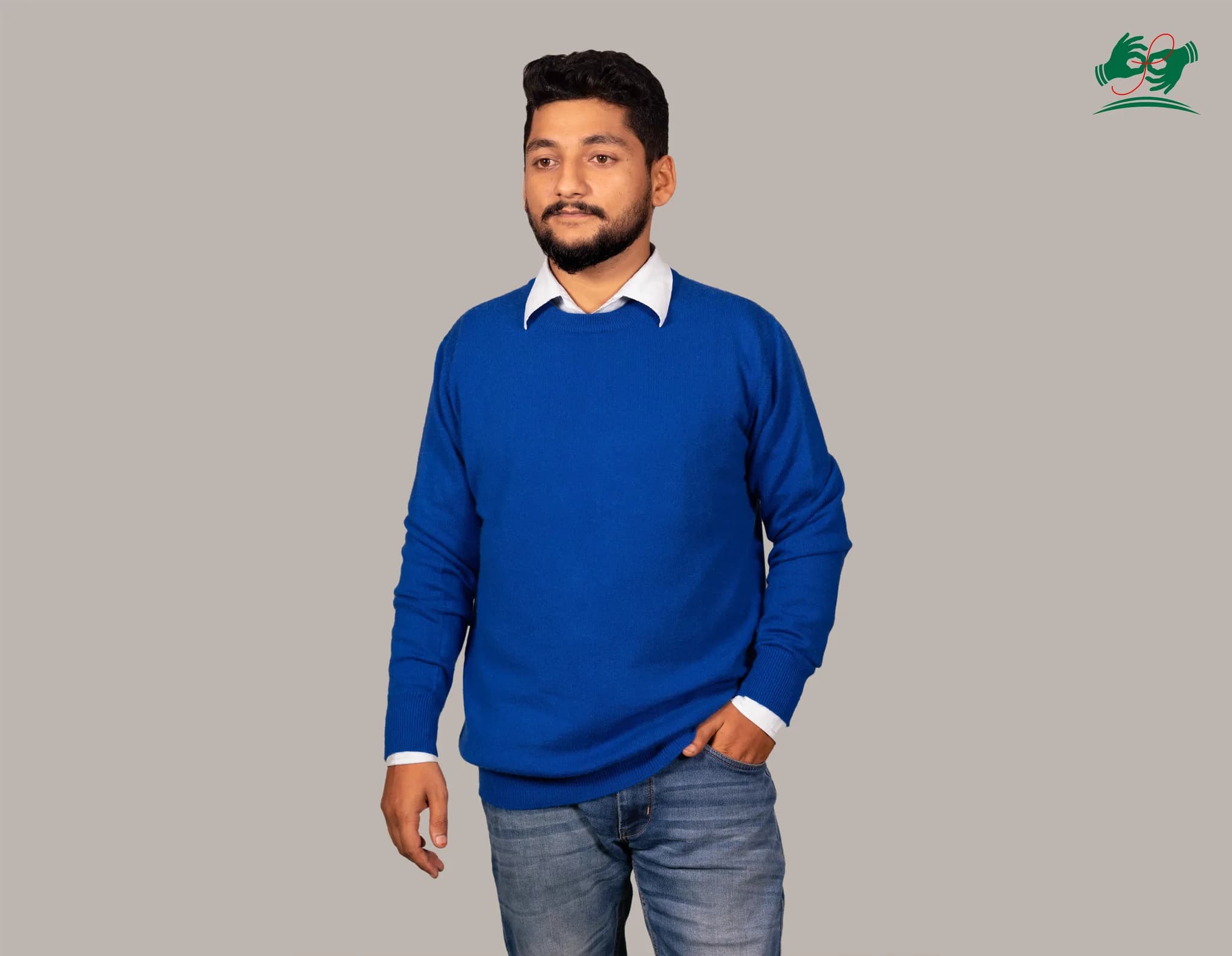 Men's Crew Neck Cashmere Sweater in Indigo, knitted in Pokhara, Nepal